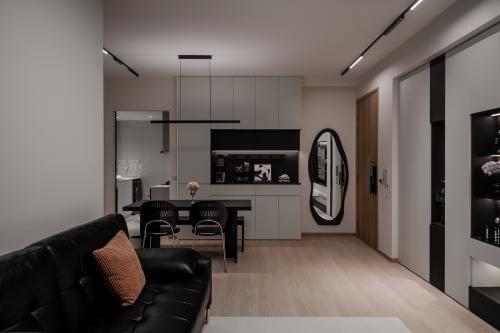 Contemporary Dining Room at Caspian