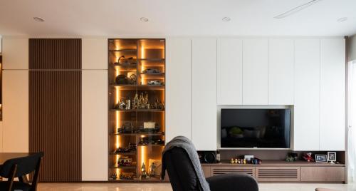 Modern Living Room at 24 Guilin view #28-02