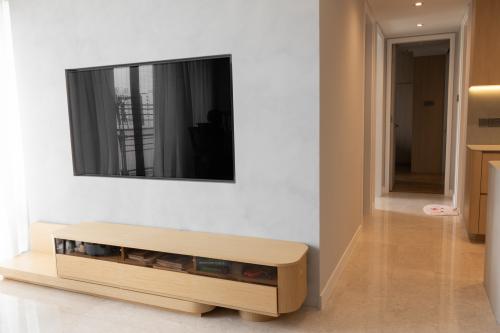 Scandinavian Living Room at The Centris Condominum , Blk 83 , Jurong West Central 3, SG 648341