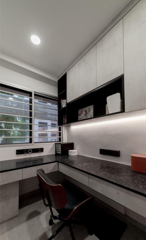 Modern Bedroom at 627 Bukit Batok Central