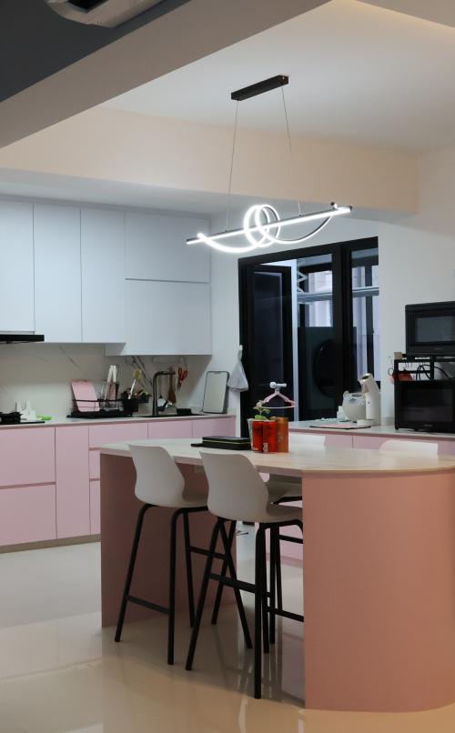Minimalist Kitchen at 125A Tengah drive