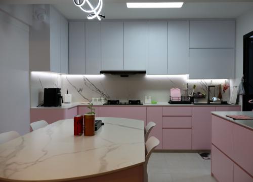 Minimalist Kitchen at 125A Tengah drive