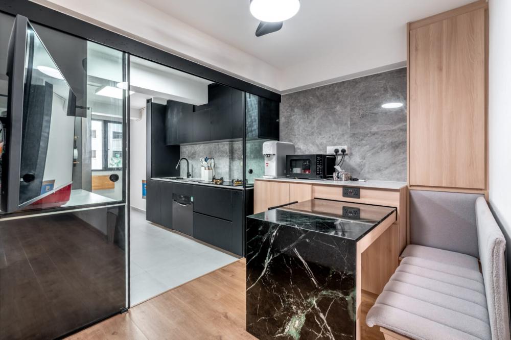 23 Dover Crescent