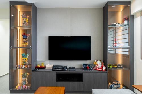 Asian Living Room at Blk 235 Yishun St 21