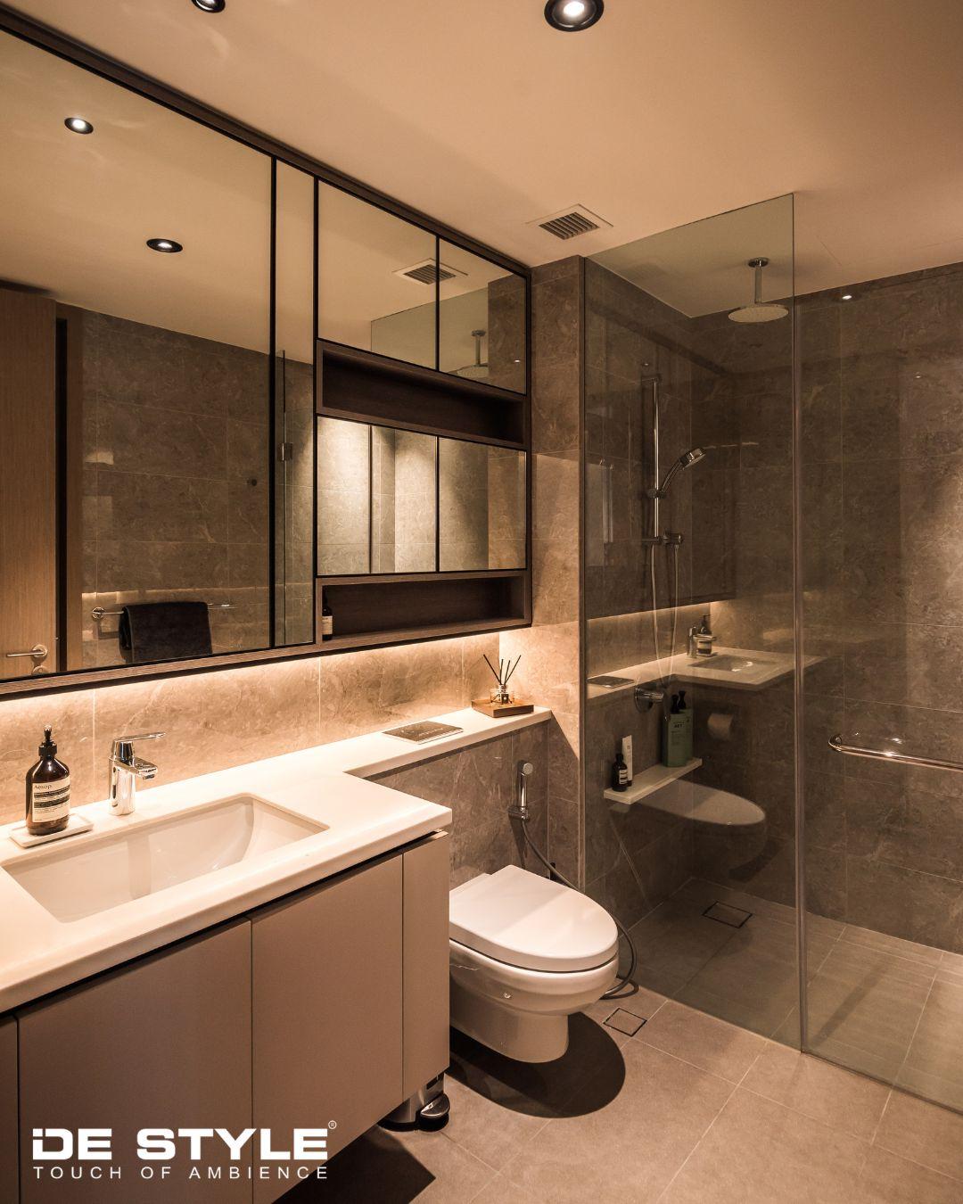 Scandinavian Bathroom with Countertop and Mirror