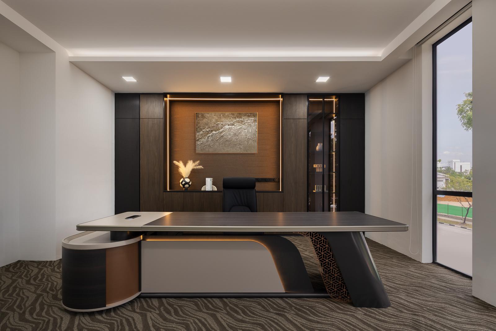 Modern Office with Desk and Desk Chairs