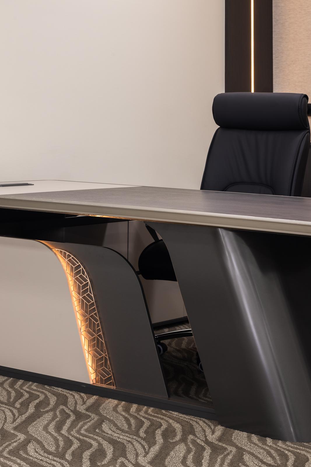 Modern Office with Desk and Desk Chairs