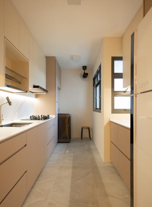 Modern Kitchen at 662A Tampines Blk
