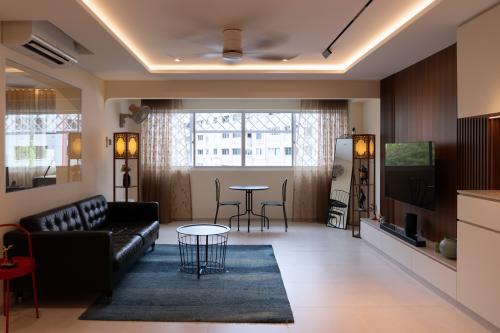 Modern Living Room at 532 Pasir Ris Drive 1