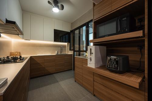 Minimalist Kitchen at New Punggol Road