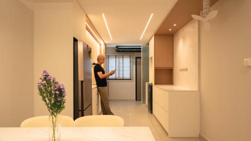 Modern Living Room at 644 ang mo kio