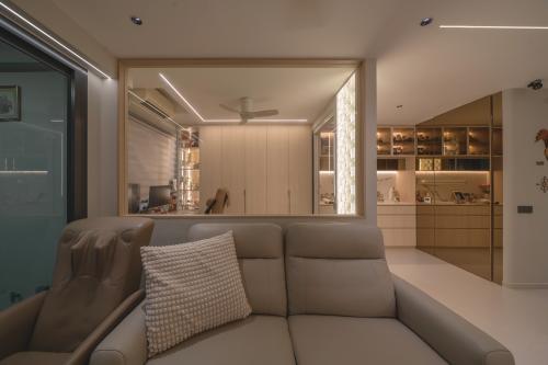 Contemporary Home Office at High Park Residence