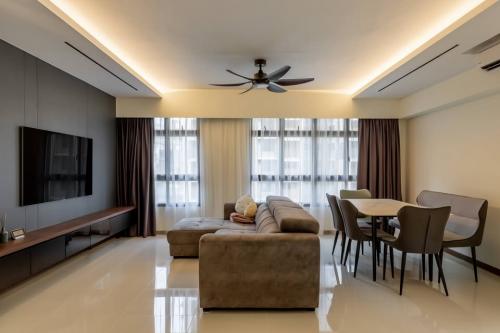 Modern Living Room at 114B Plantation Crescent