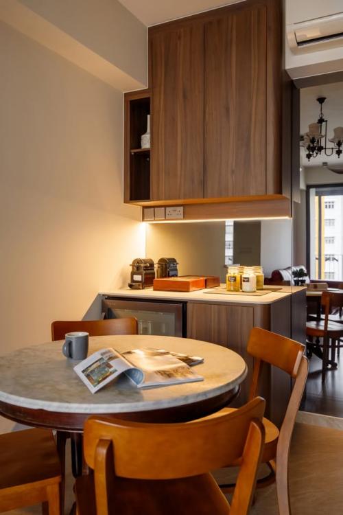 Contemporary Dining Room at Parc Canberra