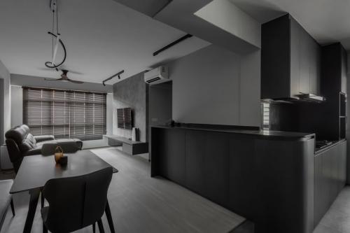 Contemporary Dining Room at 453C Fernvale Road