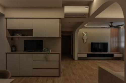 Modern Living Room at 114A Plantation Crescent