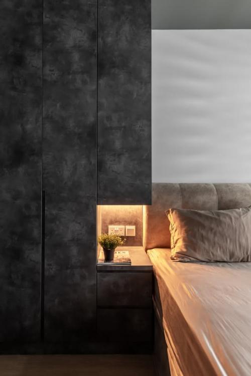 Contemporary Bedroom at 357C Ubi Road 3