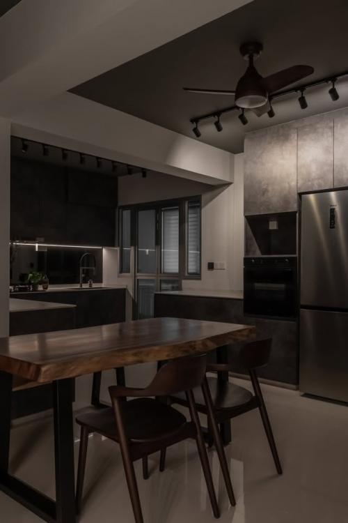 Contemporary Dining Room at 357C Ubi Road 3