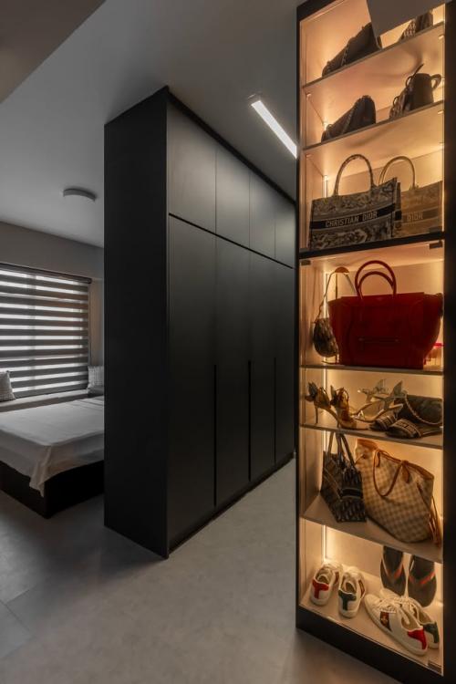 Modern Bedroom at 175A Sengkang East Drive