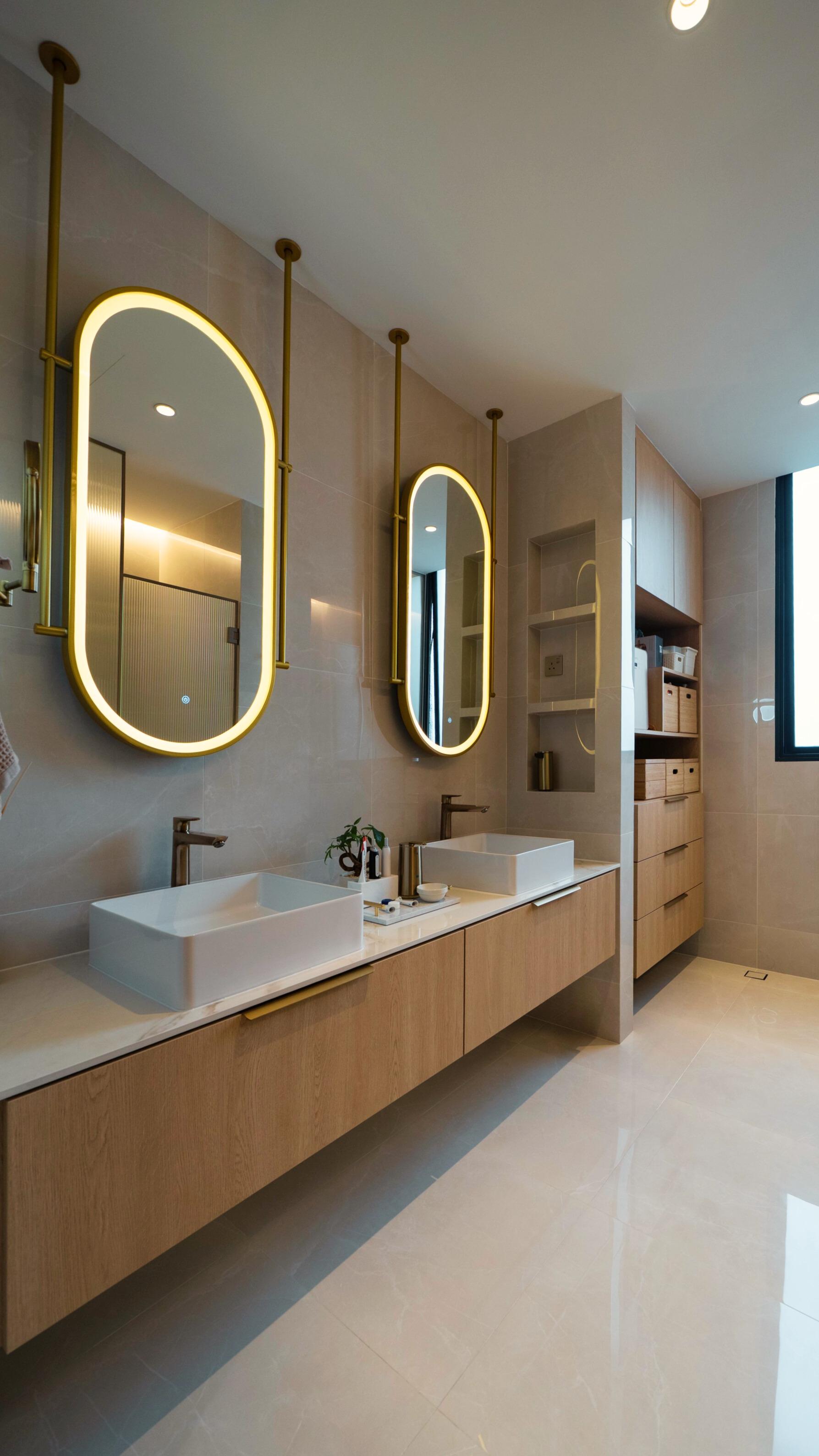 Modern Bathroom with Countertop and Bathroom Storage