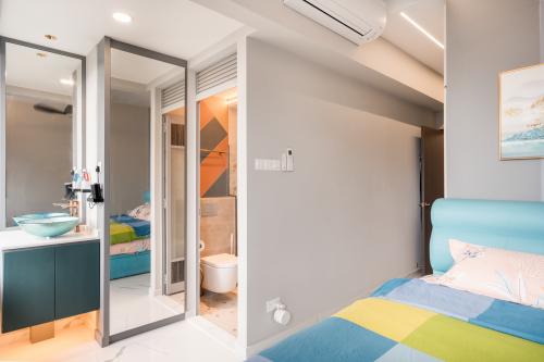 Eclectic Bedroom at Kerrisdale Condominium