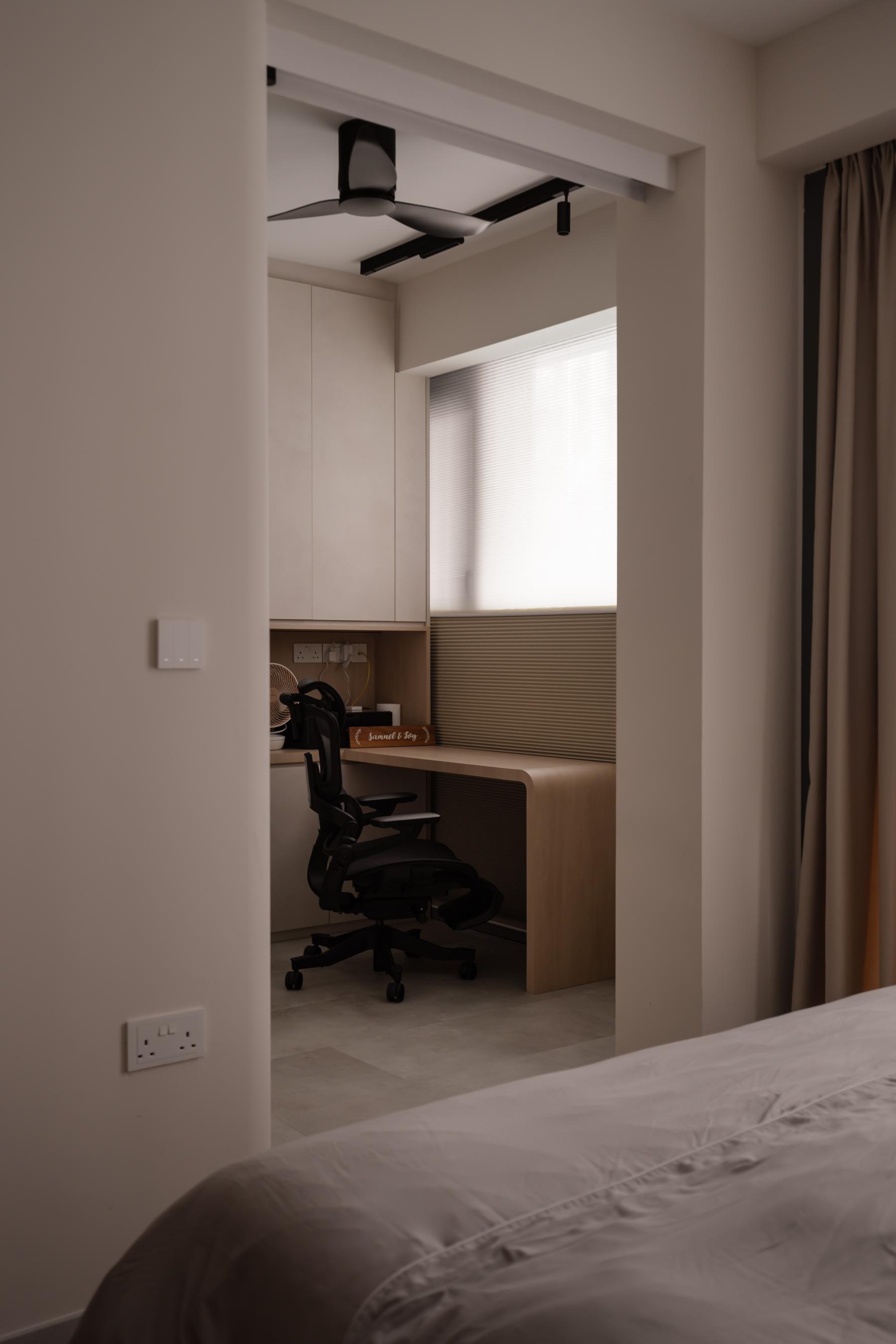 Minimalist Study with Desk and Computer