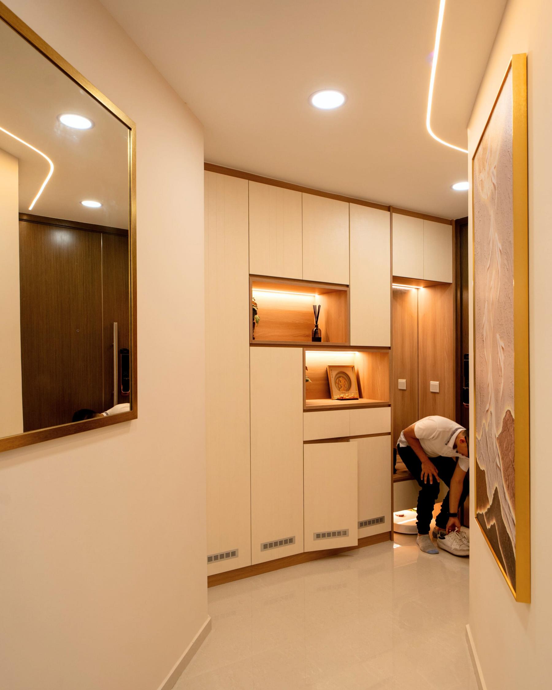 Contemporary Entryway with Mirror and Seating Bench