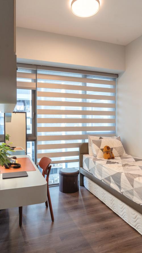 Contemporary Bedroom at Riverbak Fernvale