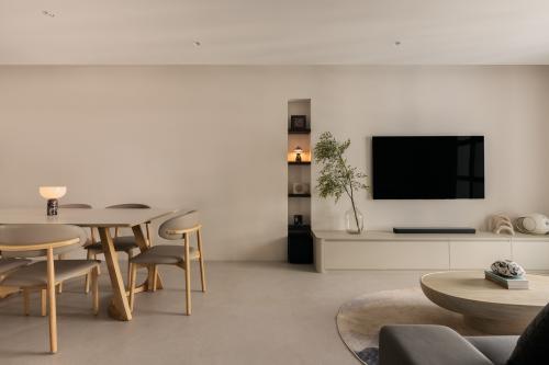 Modern Living Room at 404B fernvale link