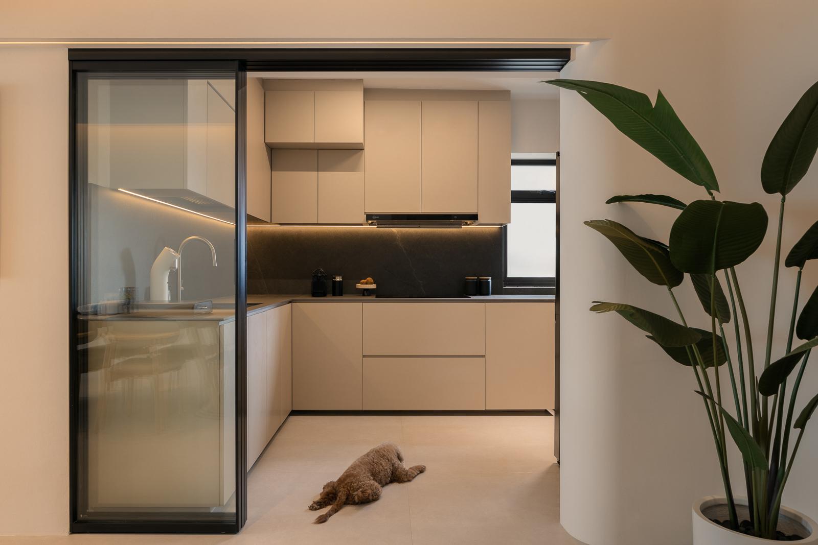 Modern Kitchen with Countertop and Kitchen Window