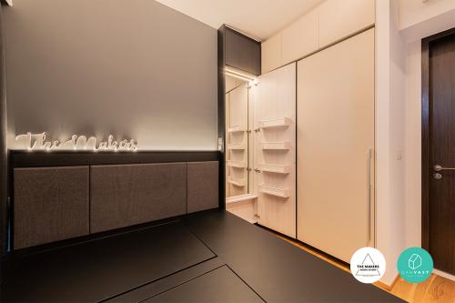Contemporary Bedroom at Botanique at Bartley