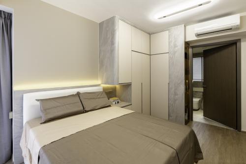 Modern Bedroom at Affinity At Serangoon