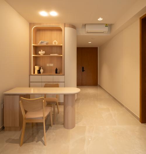 Modern Dining Room at Sims Drive