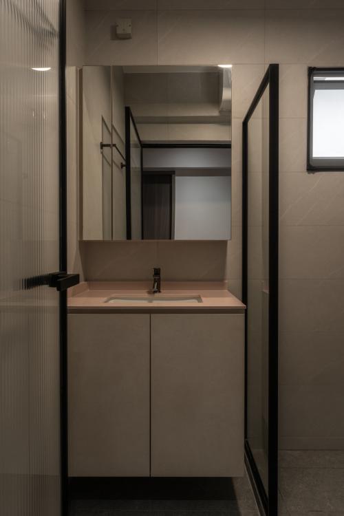 Contemporary Bathroom at 119A Alkaff Crescent
