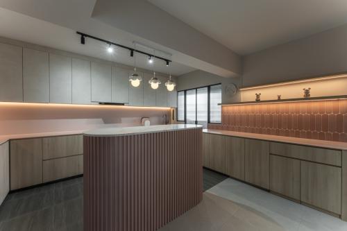 Contemporary Kitchen at 119A Alkaff Crescent
