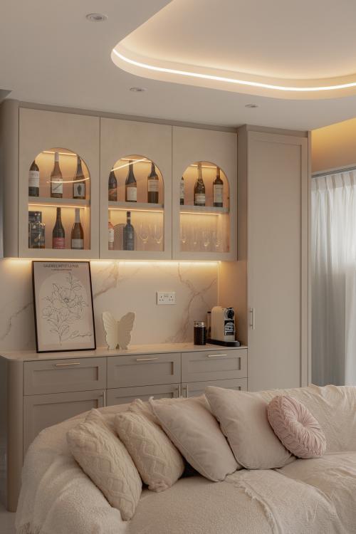 Modern Living Room at The Peak @ Toa Payoh