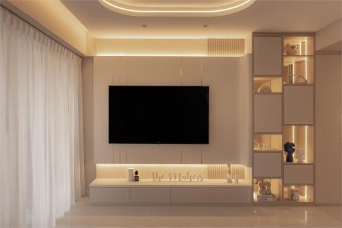 Modern Living Room at The Peak @ Toa Payoh