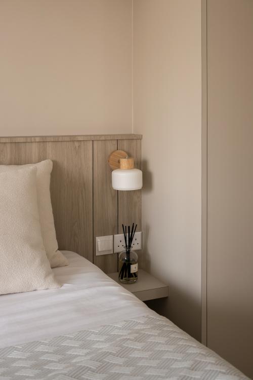 Minimalist Bedroom at Potong Pasir Ave