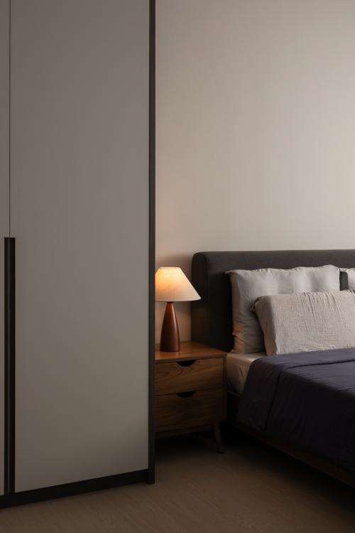 Minimalist Bedroom at Telok Blangah Ridgeview