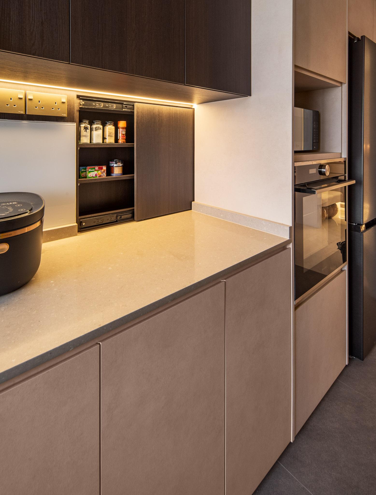 Minimalist Kitchen with Countertop and Homogeneous Tiles