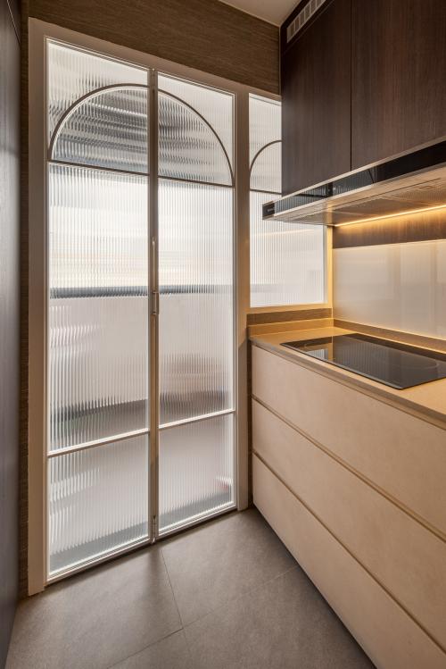 Minimalist Kitchen at 317 TENGAH ROAD