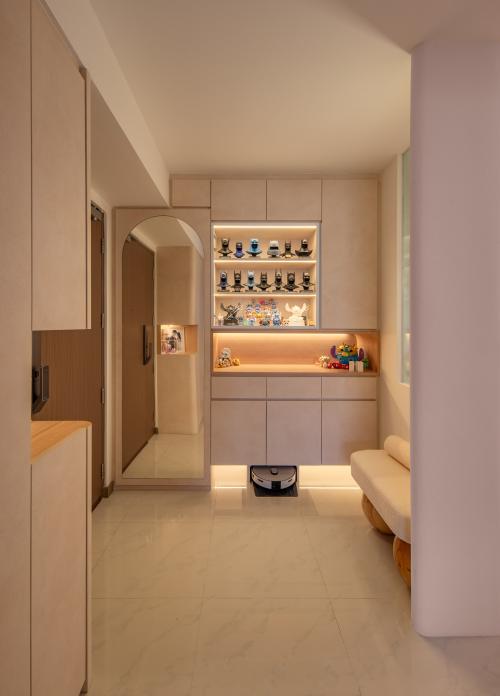 Minimalist Foyer at 317 TENGAH ROAD