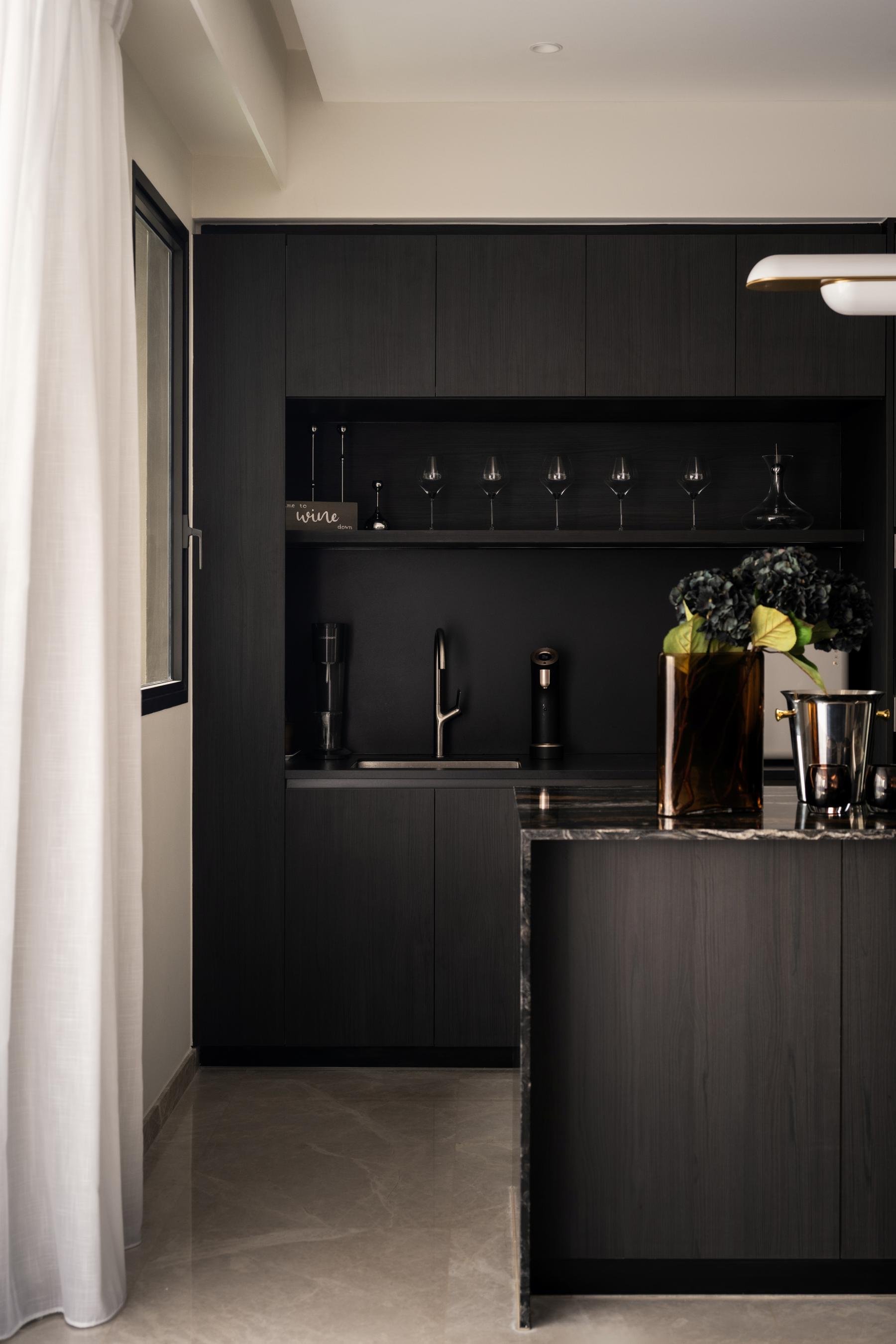 Modern Kitchen with Countertop and Kitchen Window
