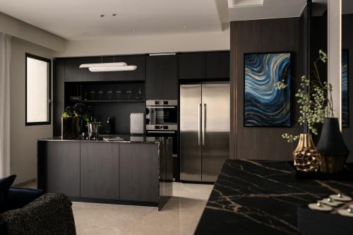 Modern Kitchen at Liv@Mb