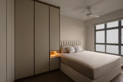 Contemporary Bedroom at Northshore Cove