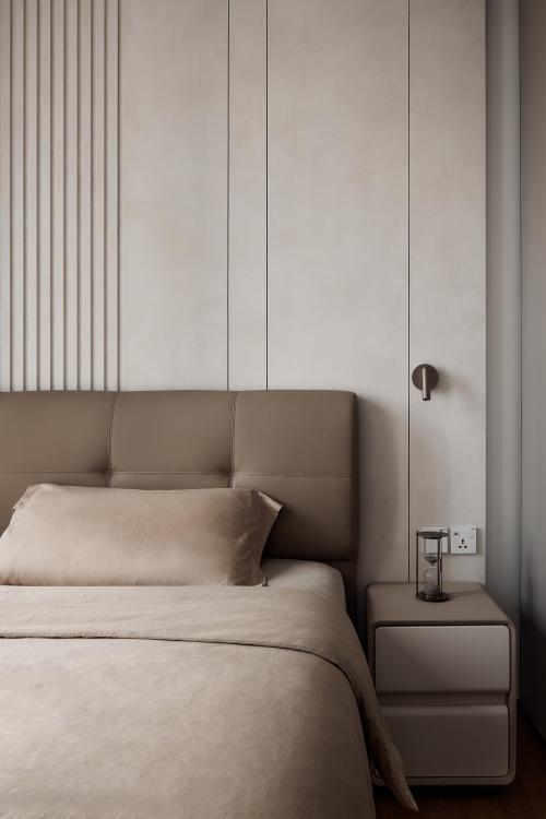Modern Bedroom at Parc Clematis