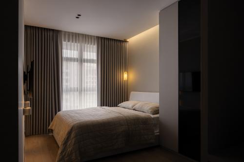 Contemporary Bedroom at ParkEdge @ Bidadari