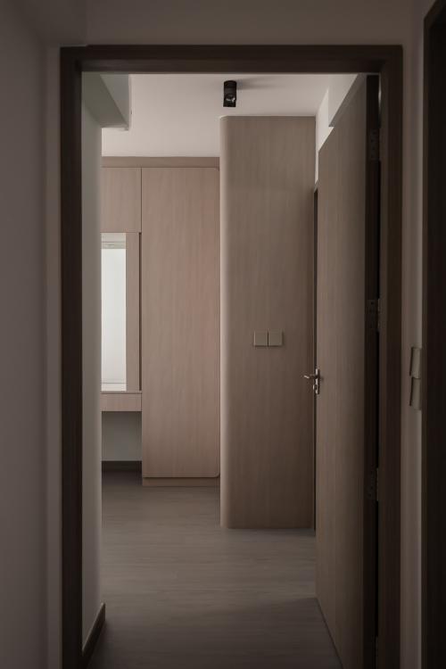 Minimalist Bedroom at 233A Upper Aljunied Road