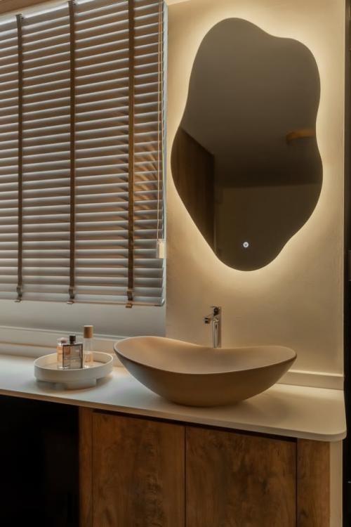 Modern Bathroom at 645 Hougang Ave 8