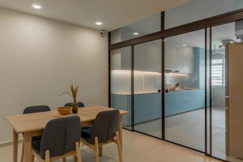 Modern Dining Room at 108 Simei Street 1